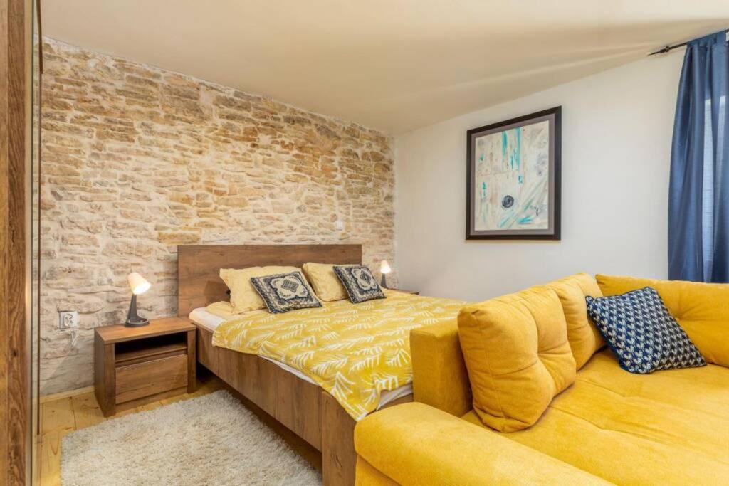 فيلا Casa Di Pietra Matelici Divšići المظهر الخارجي الصورة